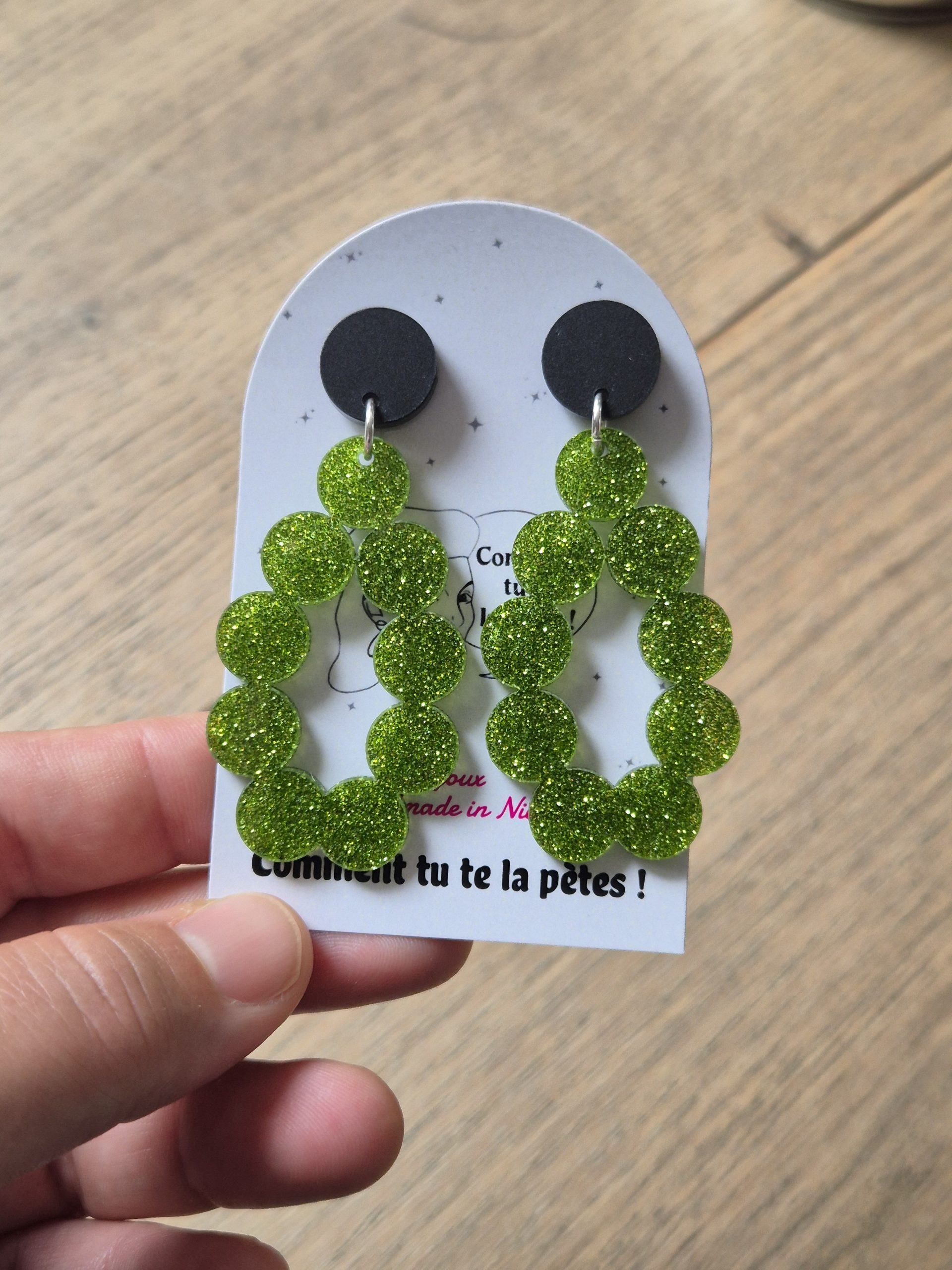 Boucles d'oreilles pendantes Georgette – Image 5